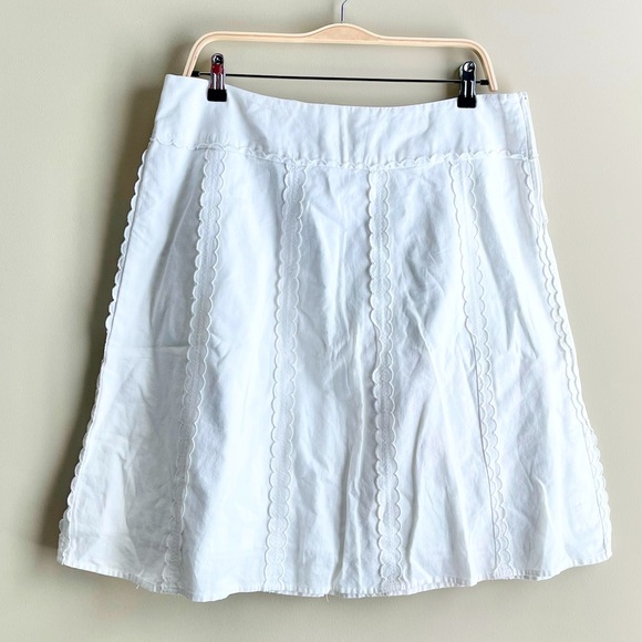 Cato Dresses & Skirts - Cato Linen Scalloped Edge Skirt